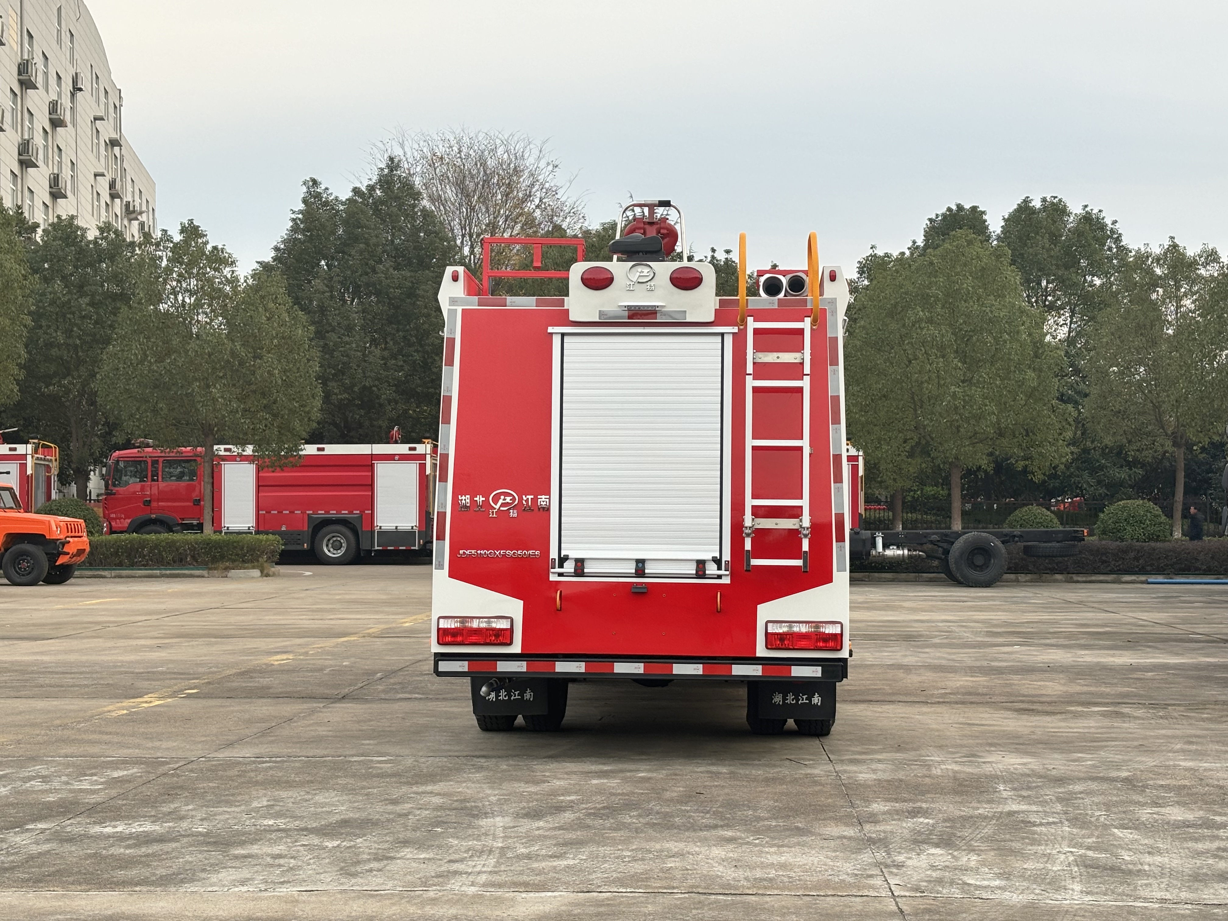 �|�L(f��ng)��������I(y��)����܇