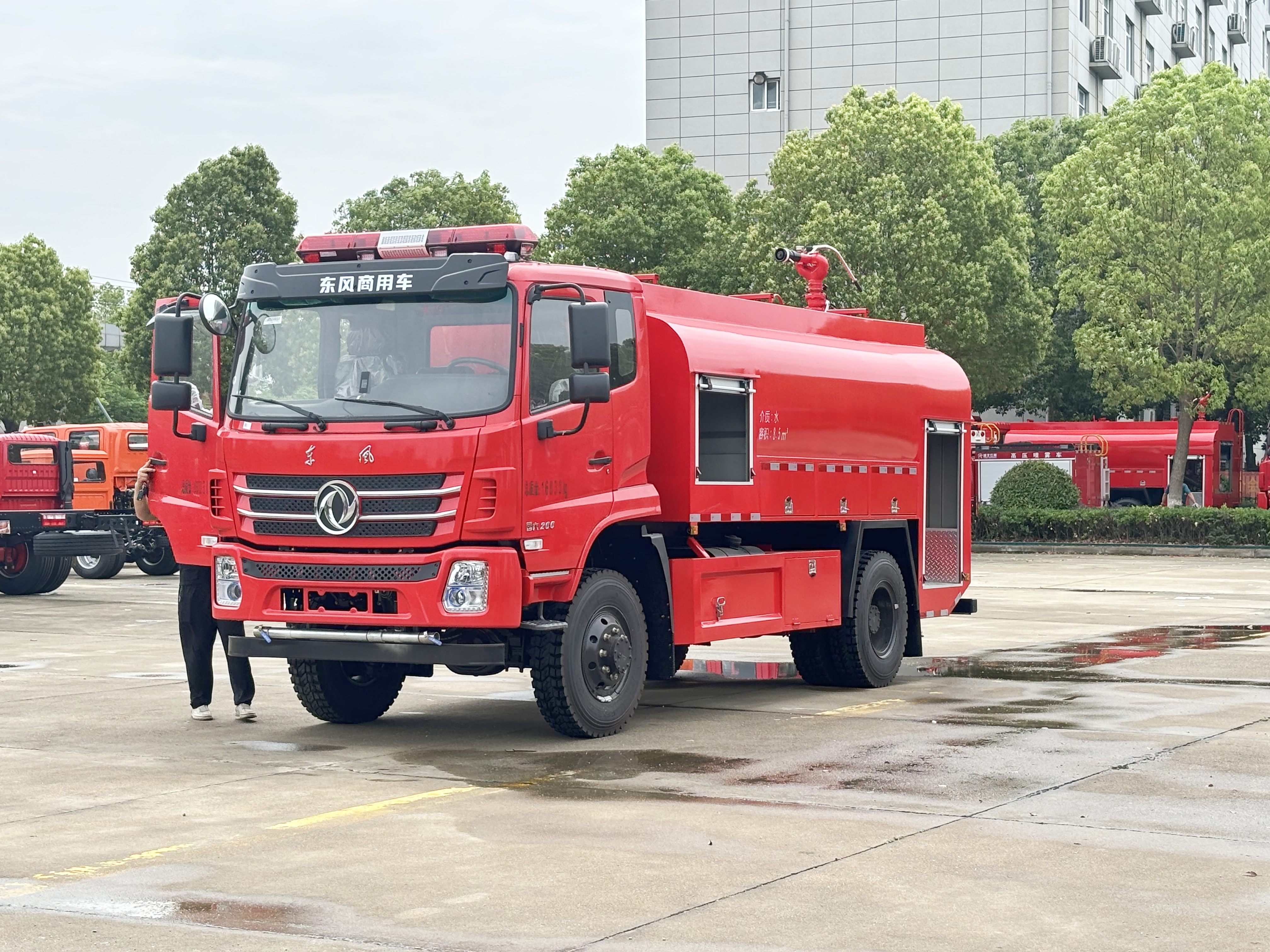 �|�L(f��ng)�Θ�8.5�����(q��)ɭ������܇